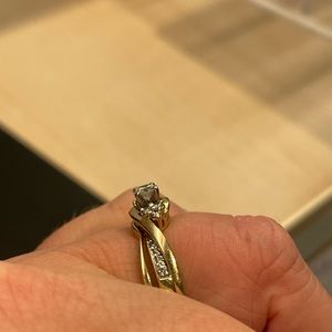 Zales Bridal Set 5/8 Carat 10k Yellow Gold size 6